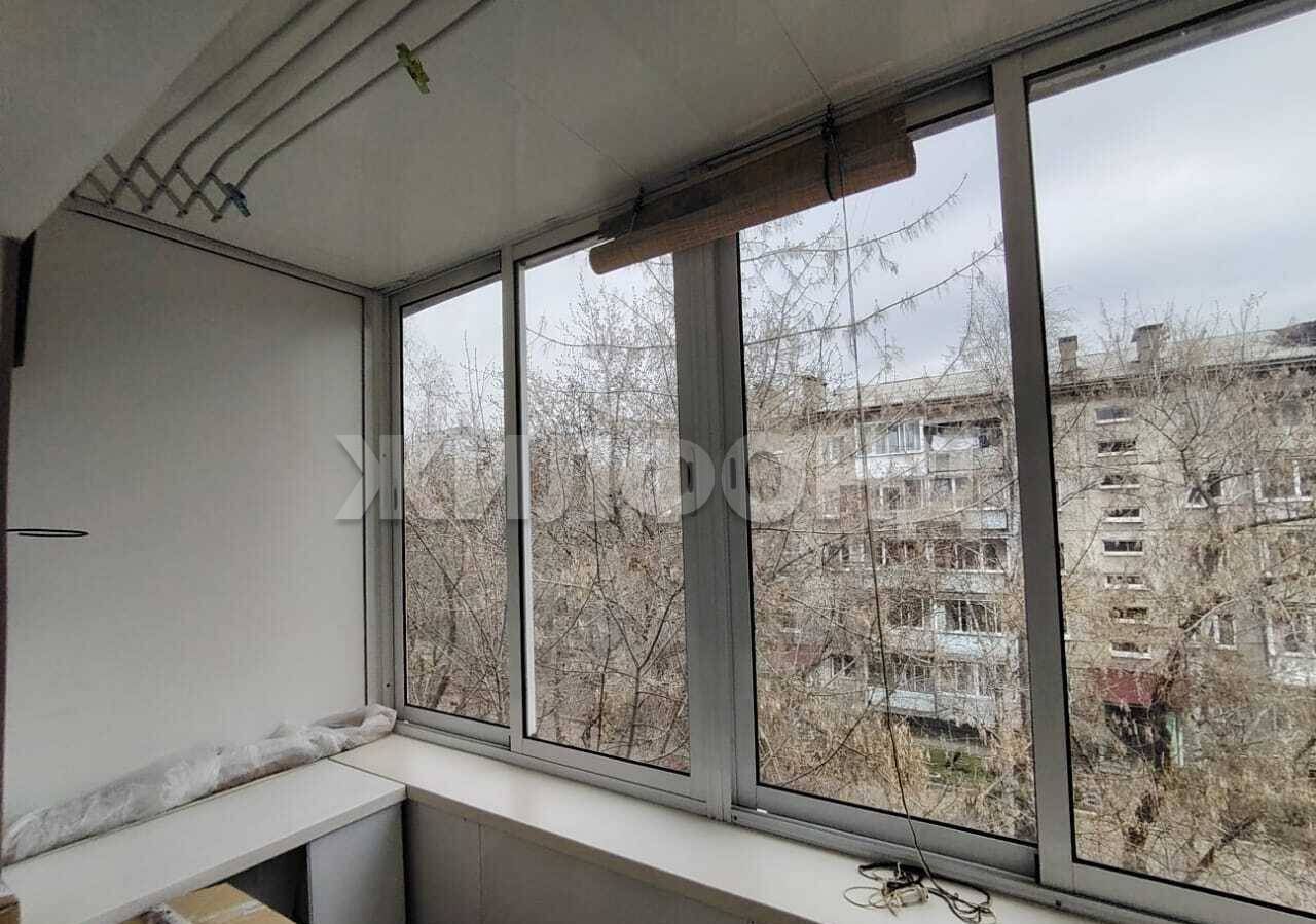 квартира г Иркутск р-н Октябрьский ул Александра Невского 27 фото 12