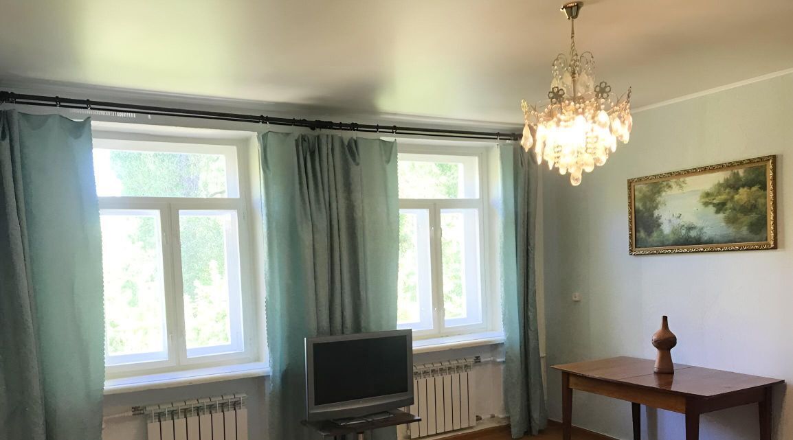 квартира г Саратов р-н Кировский ул Танкистов 203 фото 15
