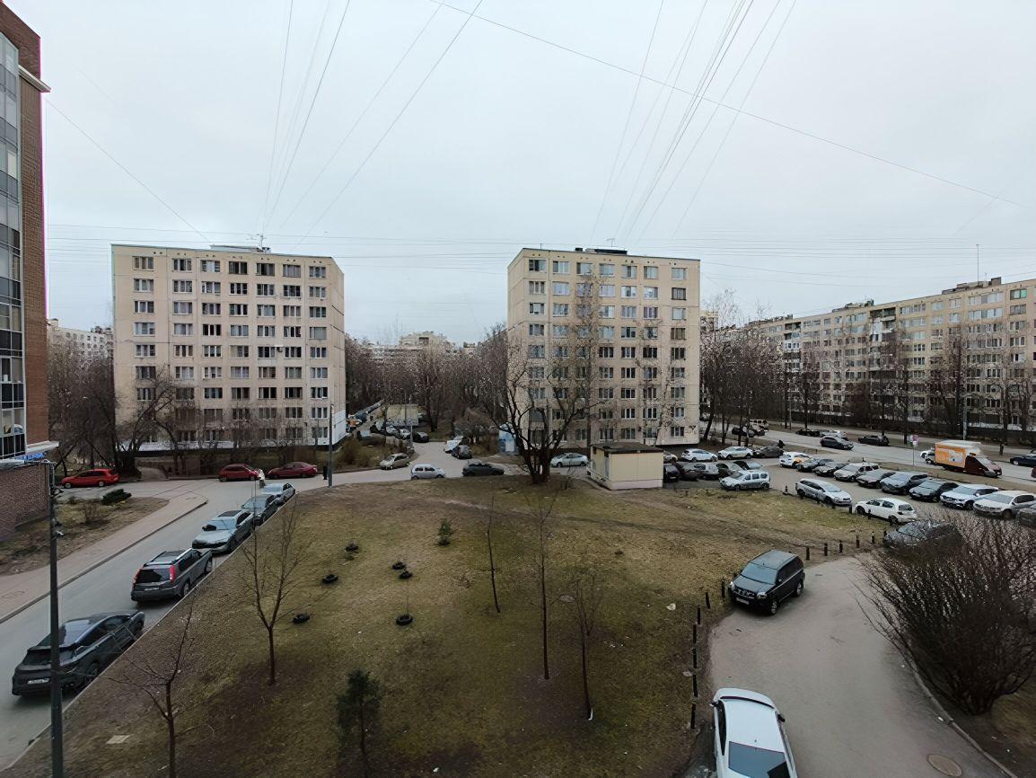 комната г Санкт-Петербург р-н Невский пр-кт Большевиков 11/19 Ленинградская область фото 3