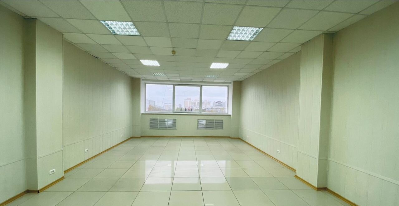 офис г Омск р-н Центральный ул 24-я Линия 59 фото 1