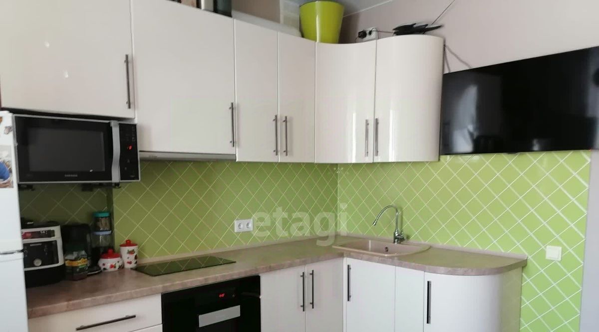 квартира г Кемерово р-н Заводский ул Дружбы 35б фото 1