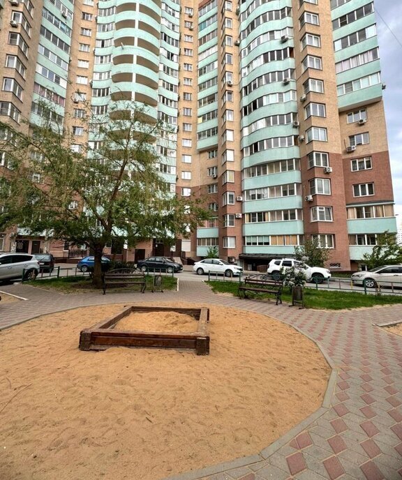 квартира г Липецк р-н Октябрьский ул М.И. Неделина 15в фото 26