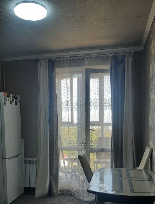 квартира г Курск р-н Центральный пр-кт Дружбы 19в фото 3