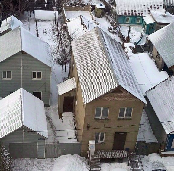 дом г Оренбург р-н Центральный ул 1 Мая 102 фото 2