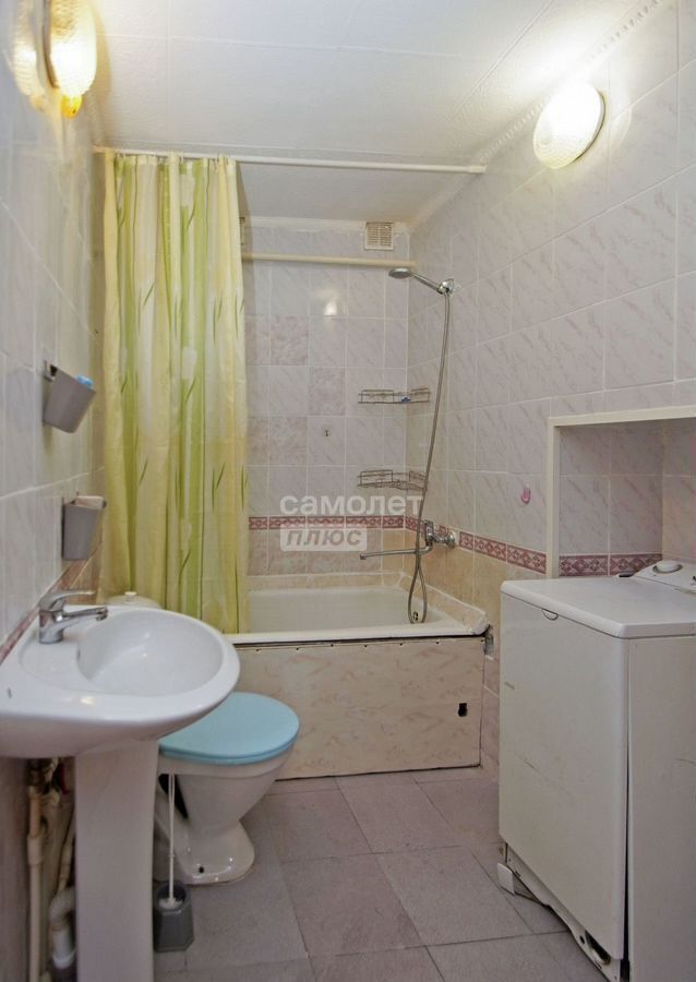 квартира г Омск р-н Центральный ул 21-я Амурская 20 фото 9
