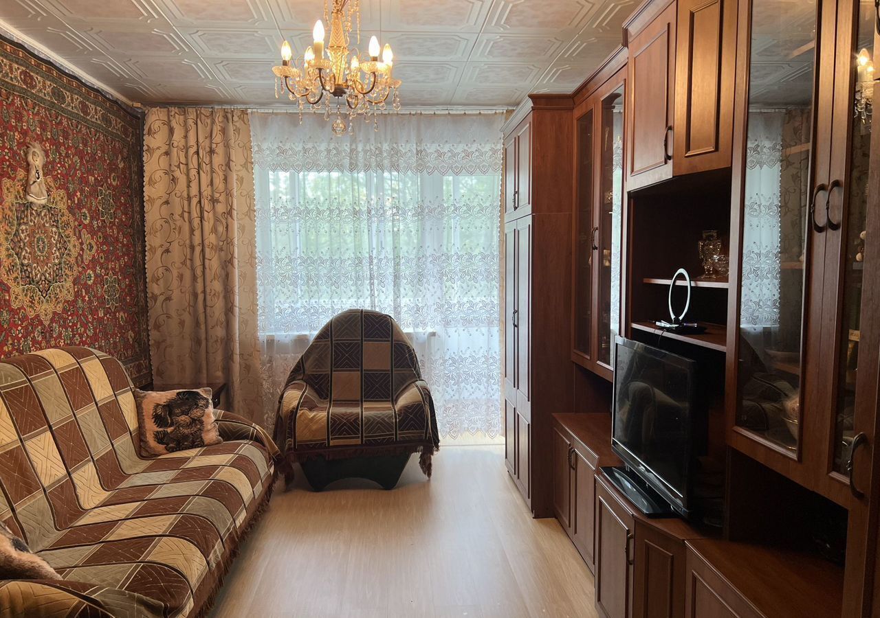 квартира р-н Новомосковский г Новомосковск ул Октябрьская 9а фото 1
