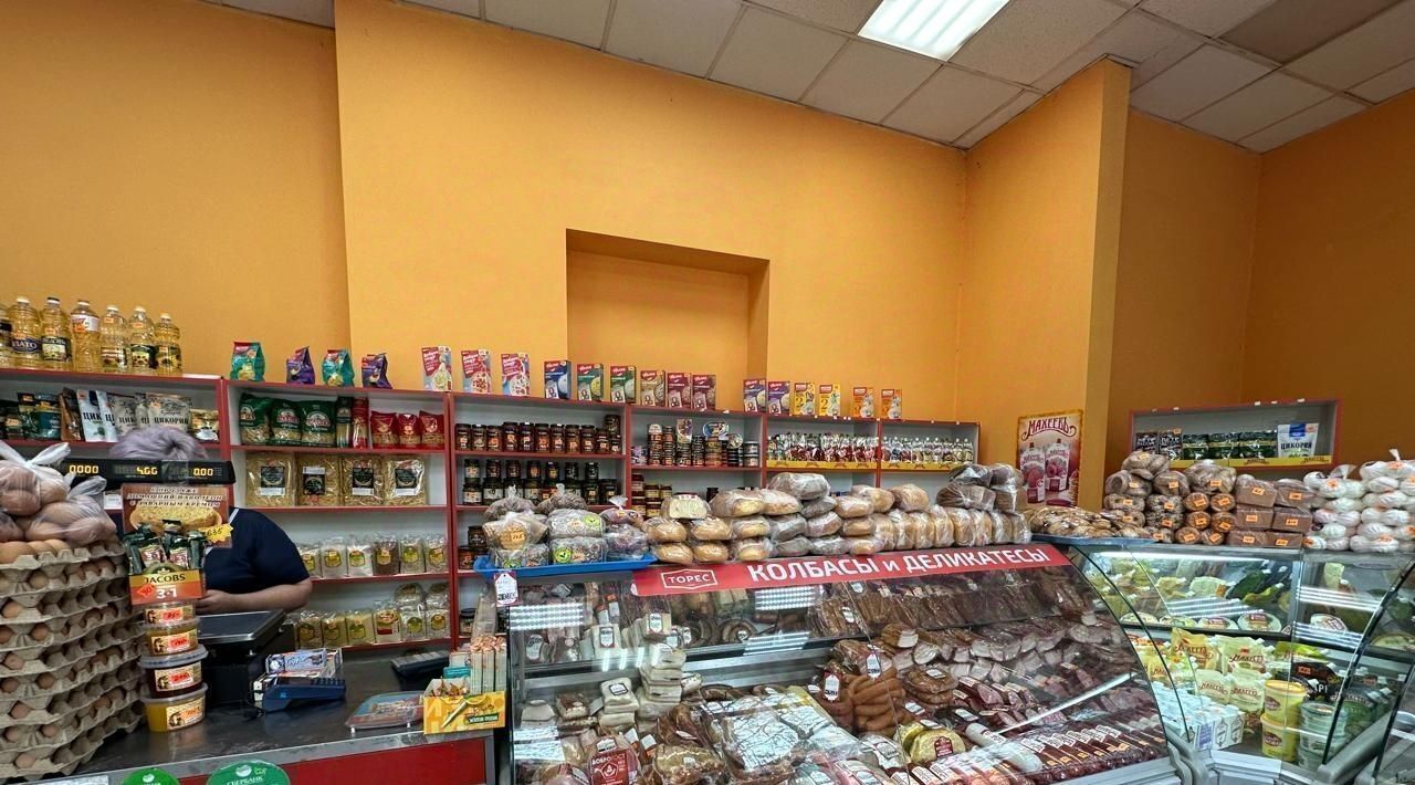 торговое помещение г Краснодар р-н Центральный ул. Горького, 100 фото 4