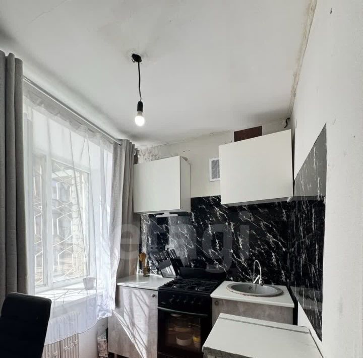 квартира г Саратов р-н Волжский ул Валовая 27 фото 13