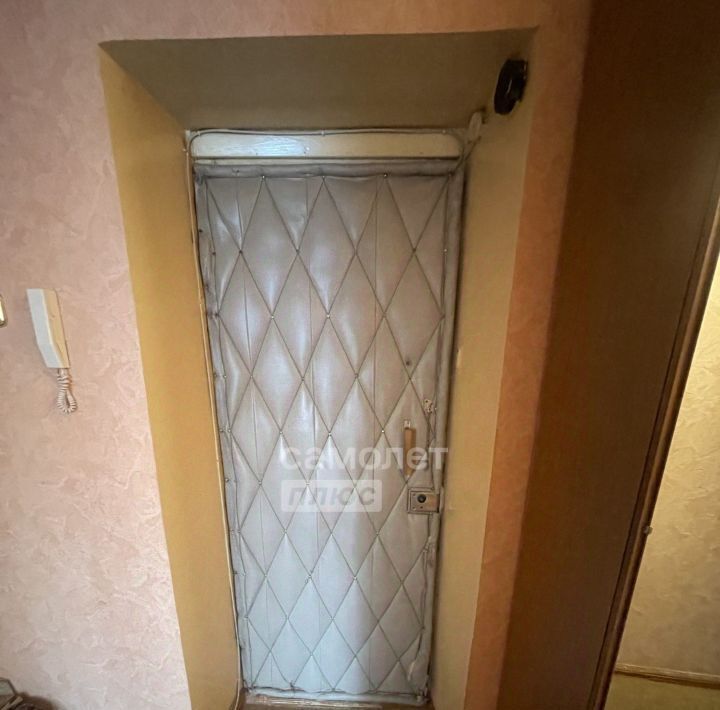 квартира г Омск р-н Центральный ул Челюскинцев 97 фото 7