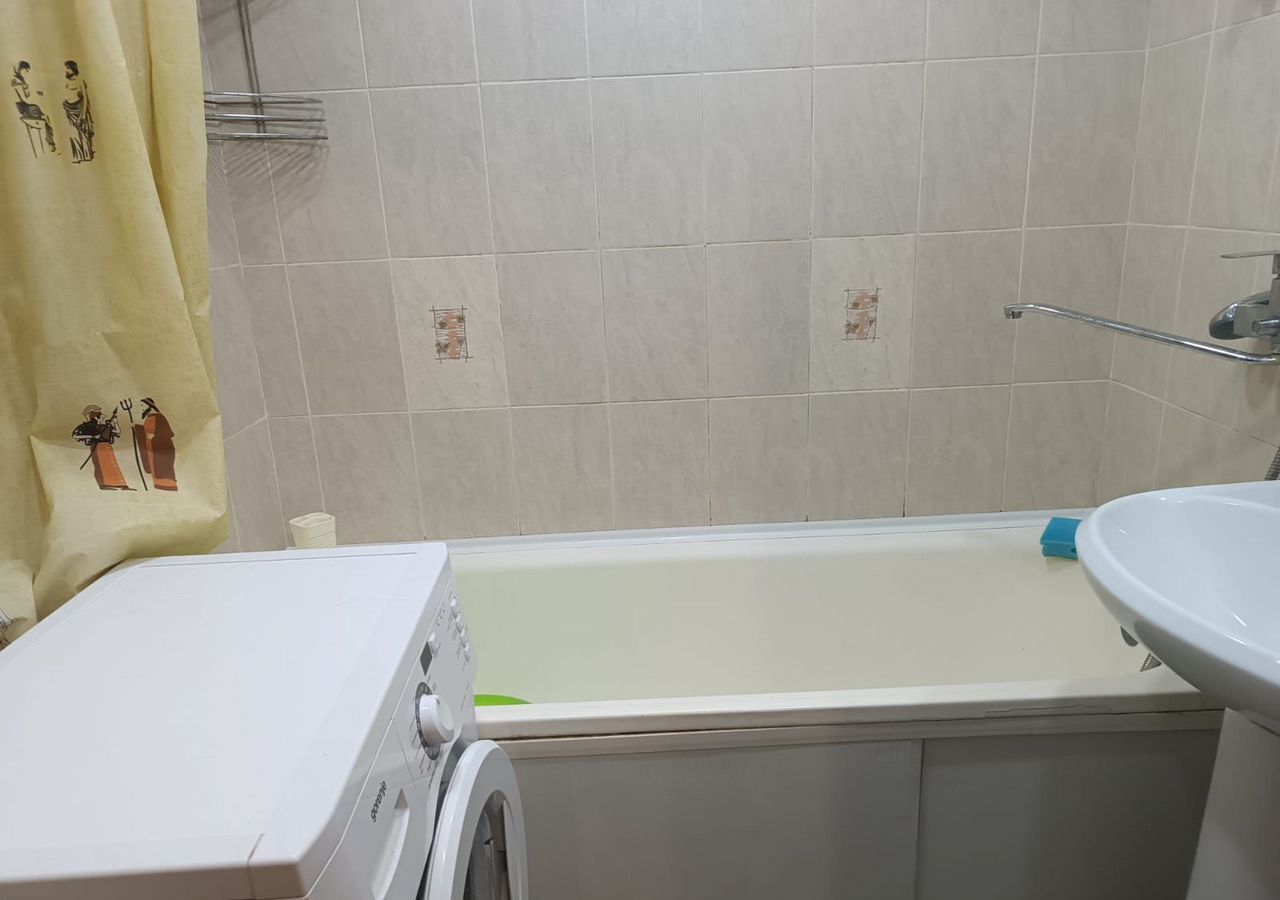 квартира г Тольятти р-н Автозаводский 17 квартал ул Тополиная 29 фото 6