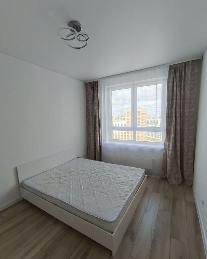 квартира г Тюмень р-н Калининский ул Фармана Салманова 17 фото 3