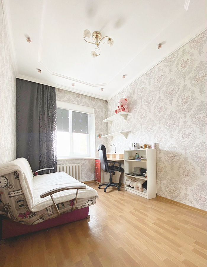 квартира г Омск р-н Кировский ул Лукашевича 15д фото 6