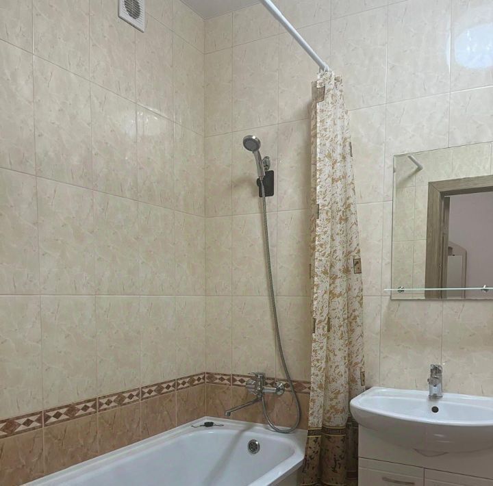 квартира г Екатеринбург Чкаловская ул Волгоградская 18а фото 9