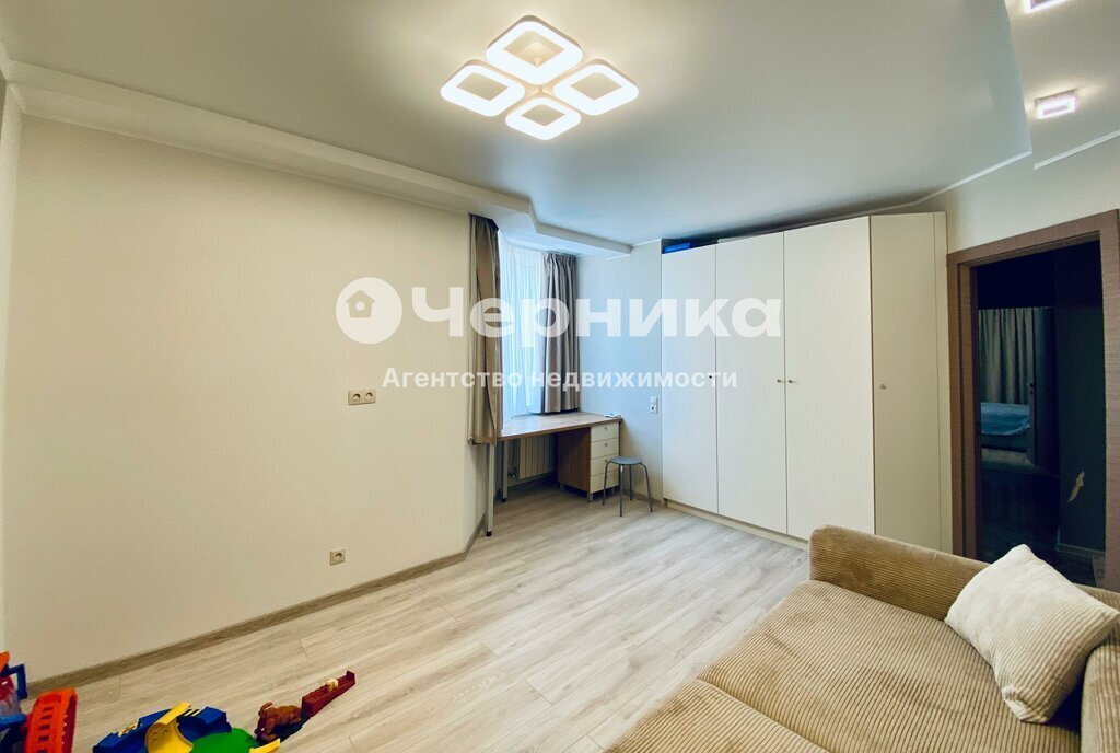 квартира г Каменск-Шахтинский ул Ярмарочная 90б фото 20