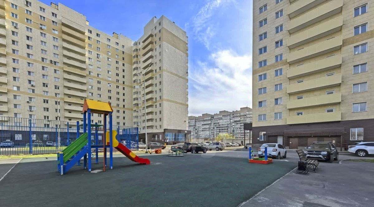 квартира г Омск р-н Октябрьский ул 10-я Рабочая 68 фото 21