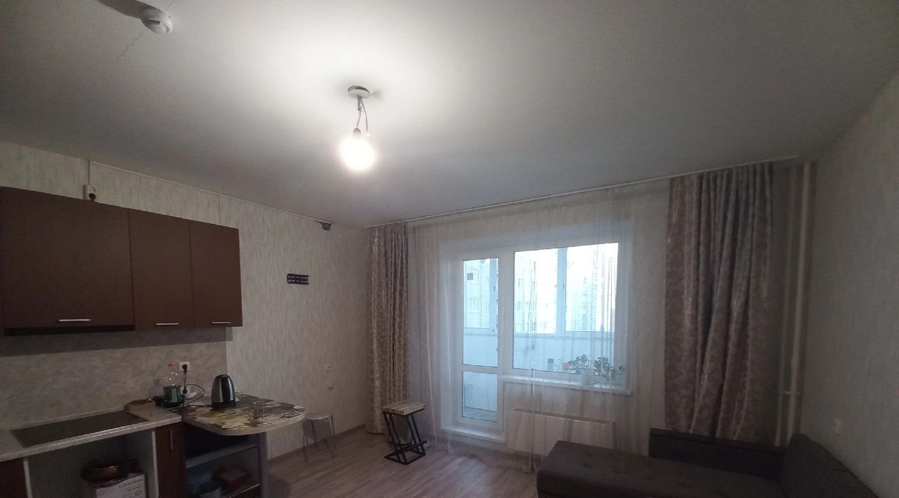 квартира г Челябинск р-н Тракторозаводский ул Эльтонская 2-я 44 фото 1