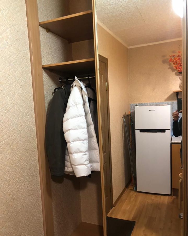 квартира г Екатеринбург р-н Кировский ул. Коминтерна, 11 фото 8