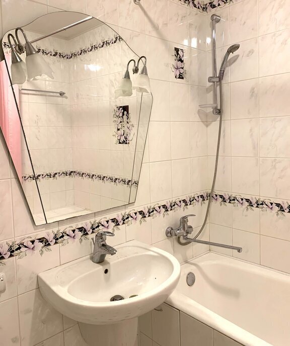квартира г Омск ул 16-я Северная 150к/1 фото 9