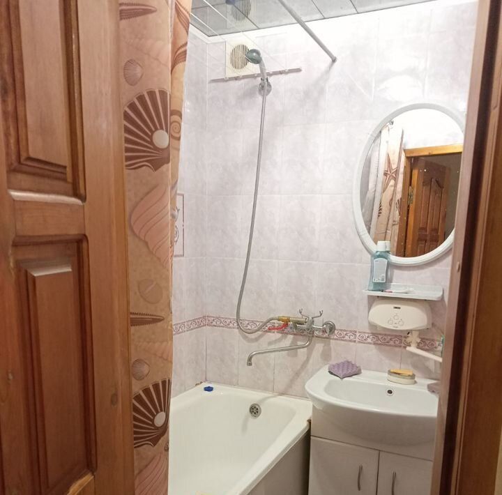 квартира г Саратов р-н Заводской ул Южная 76/80 фото 9