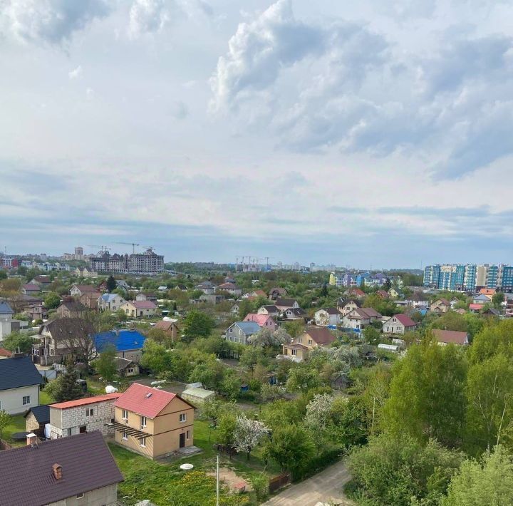квартира г Калининград р-н Ленинградский ул В.Денисова 10 фото 21