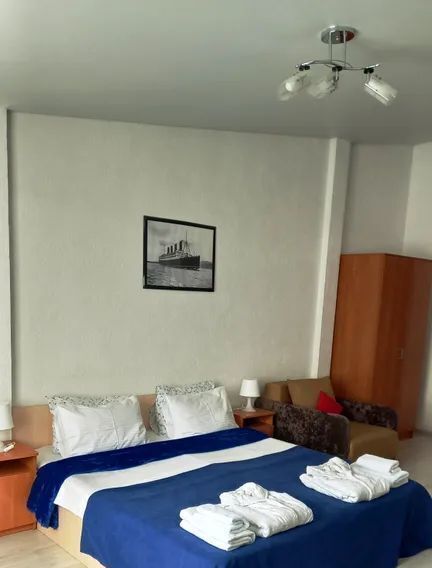 комната г Феодосия наб Черноморская 1г фото 1