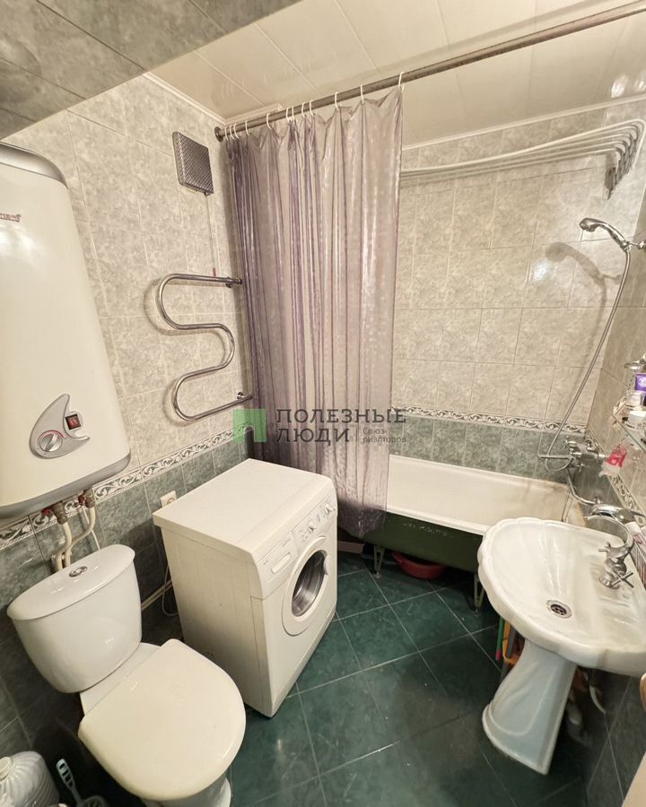 квартира г Барнаул р-н Индустриальный ул Сухэ-Батора 35/2 фото 8