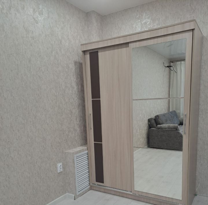 квартира г Омск р-н Кировский ул А.Н.Кабанова 2 фото 8