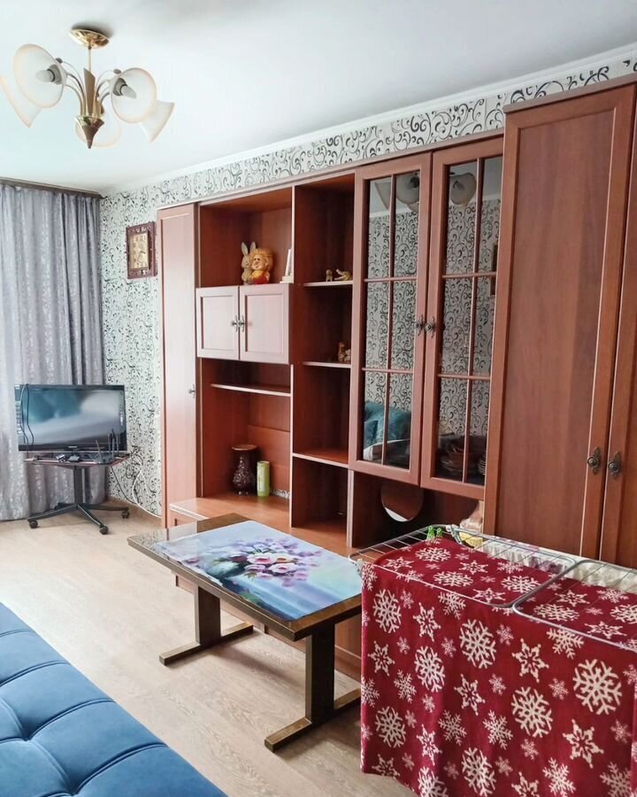 квартира г Новокузнецк р-н Куйбышевский ул Челюскина 38 фото 2