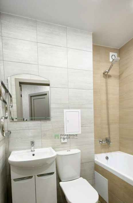 квартира г Омск р-н Кировский ул 5-я Кировская 176 фото 15