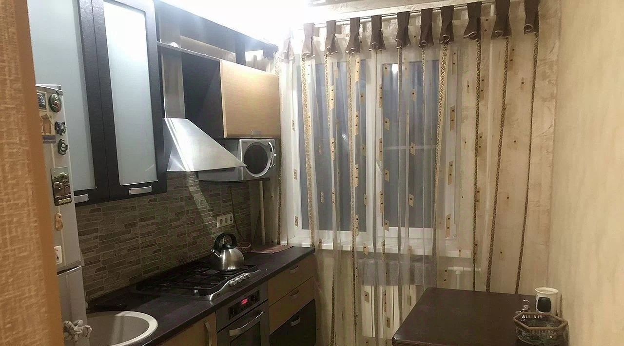 квартира г Ростов-на-Дону р-н Ворошиловский Северный ул Волкова 4/2 фото 1