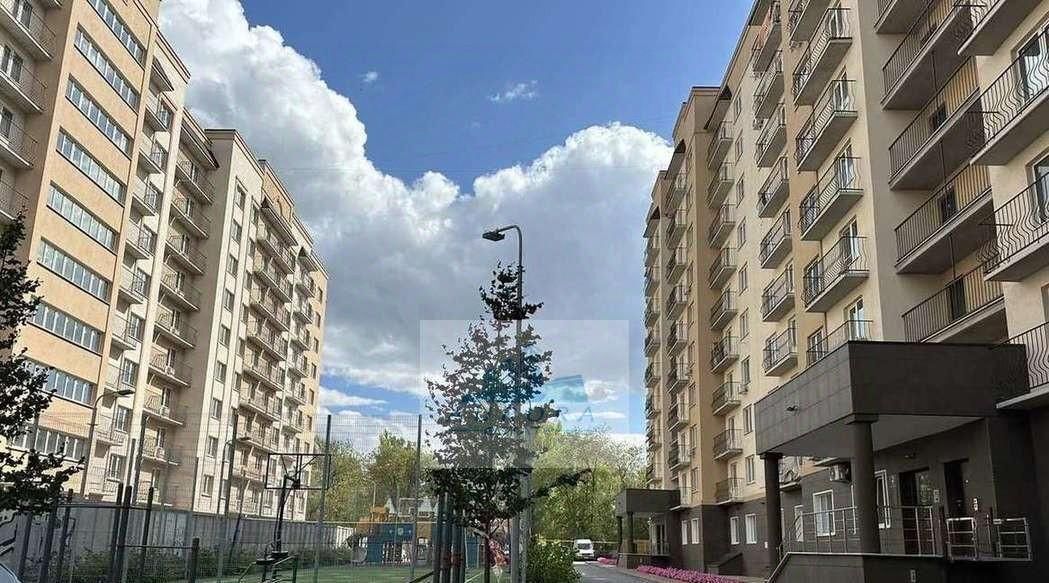 квартира г Саратов р-н Ленинский пр-кт Строителей 38а фото 1