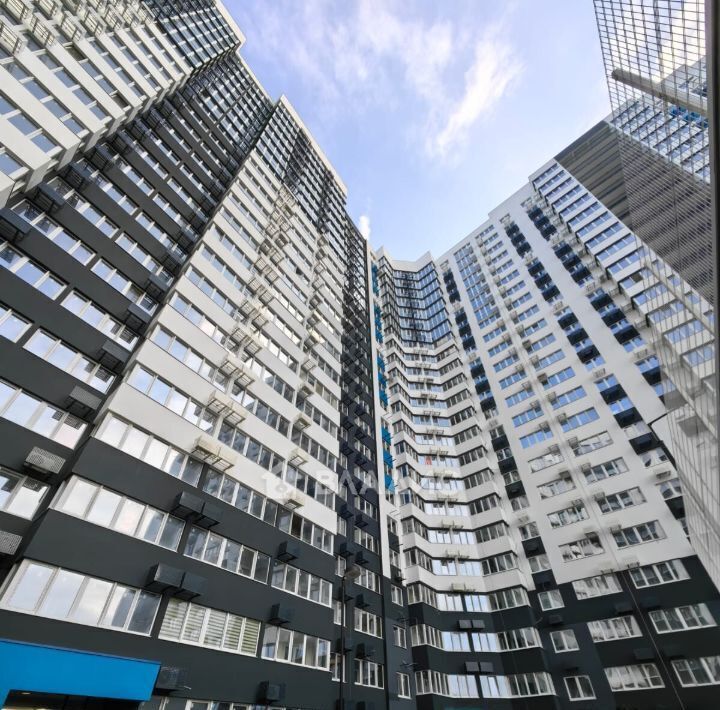 квартира г Новороссийск р-н Центральный ул Куникова 47г фото 16