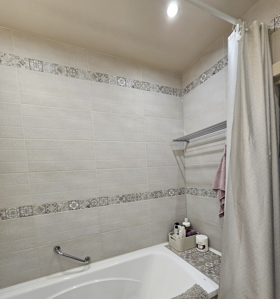 квартира г Новороссийск 16-й м-н, Мурата Ахеджака, 16 к 2 фото 17
