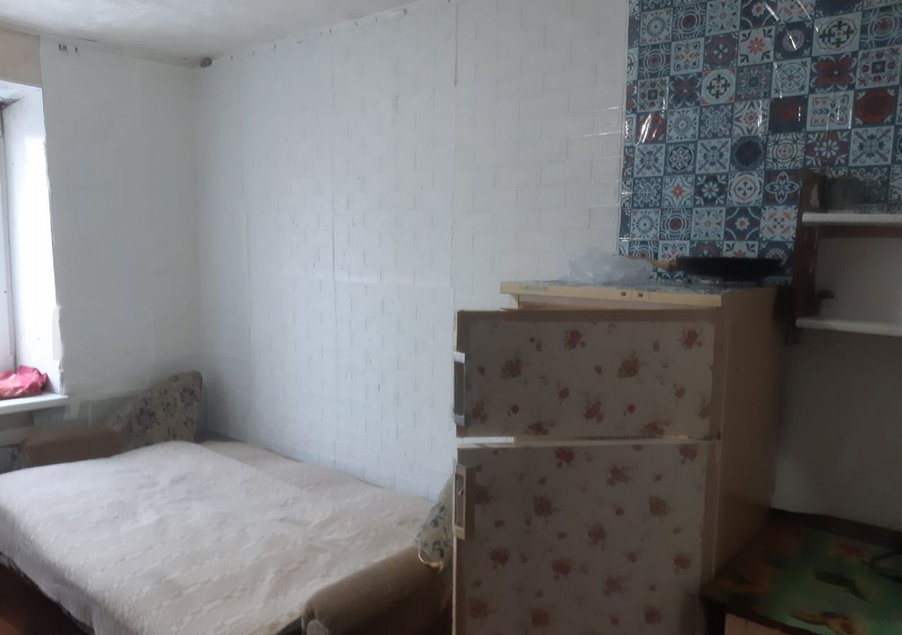 комната г Омск р-н Центральный ул 10 лет Октября 145а фото 2