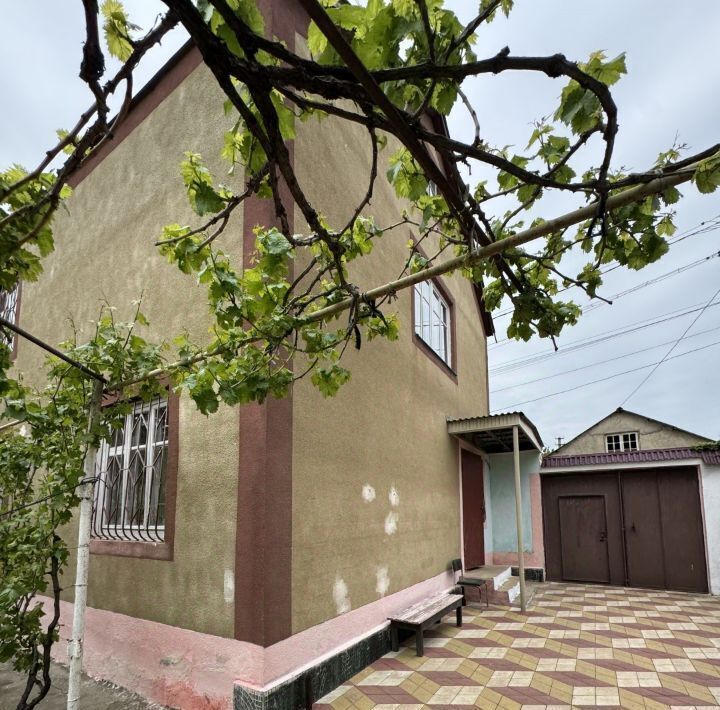 дом г Махачкала р-н Кировский ул. Финиковая, 14 фото 2