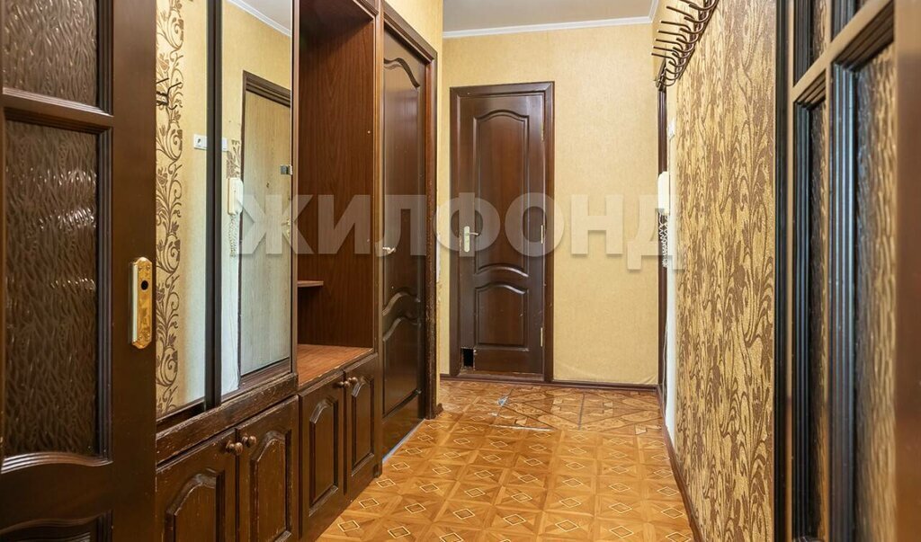 квартира г Новосибирск р-н Дзержинский Золотая Нива ул Доватора 31 фото 7