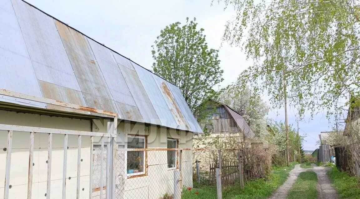 дом г Барнаул снт Алтайские зори фото 19