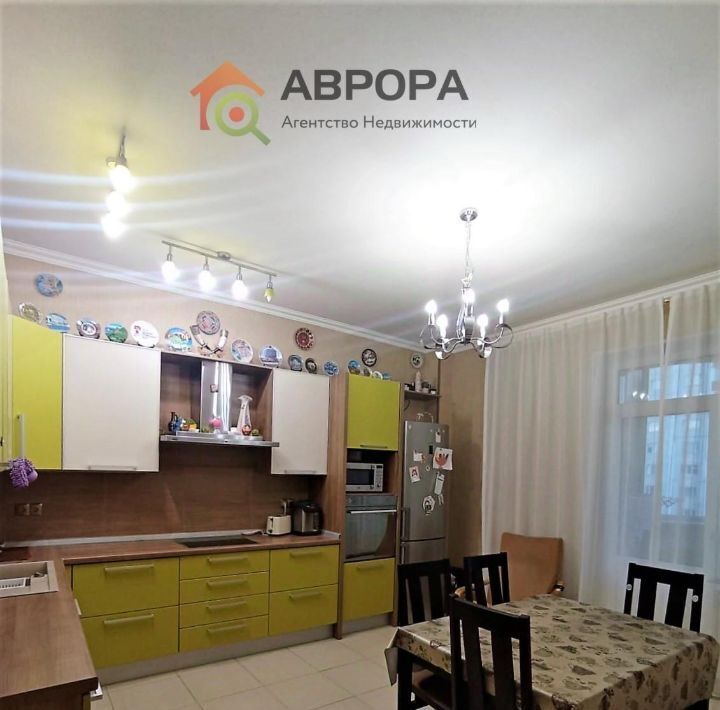 квартира г Сургут наб Ивана Кайдалова 28/1 24-й фото 3