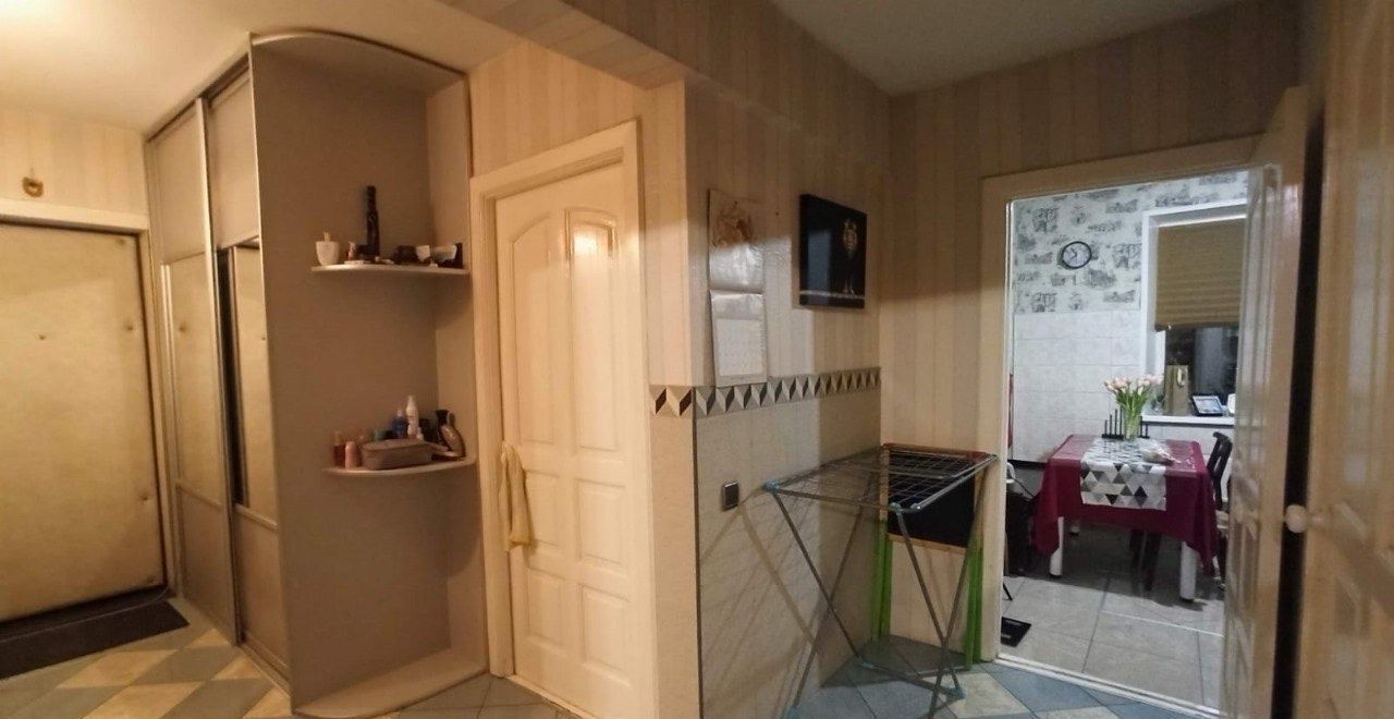 квартира г Красноярск р-н Октябрьский ул Ладо Кецховели 65б фото 3