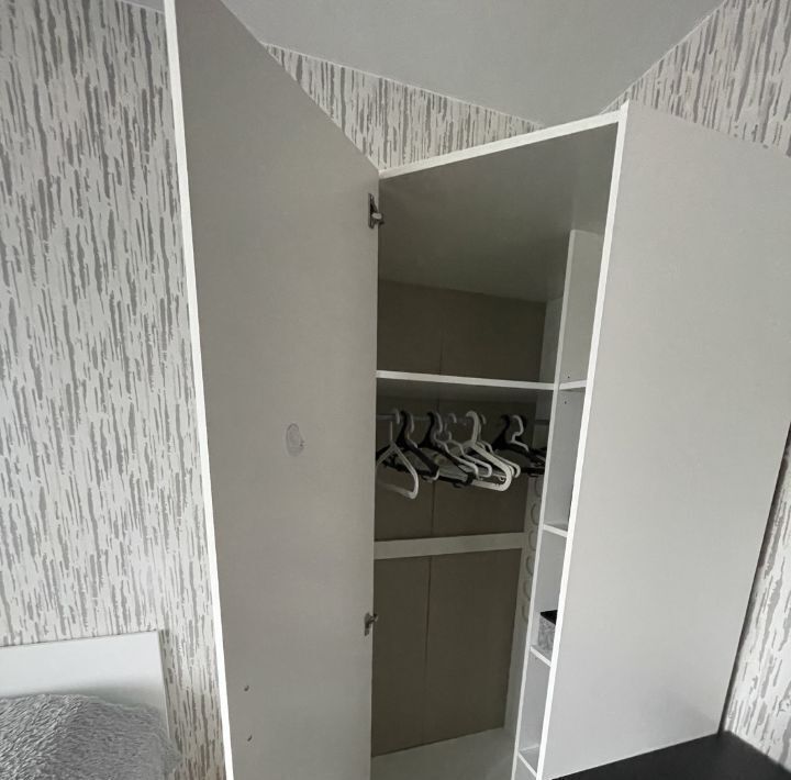 квартира г Красноярск р-н Октябрьский микрорайон Николаевка ул Серова 8 фото 11
