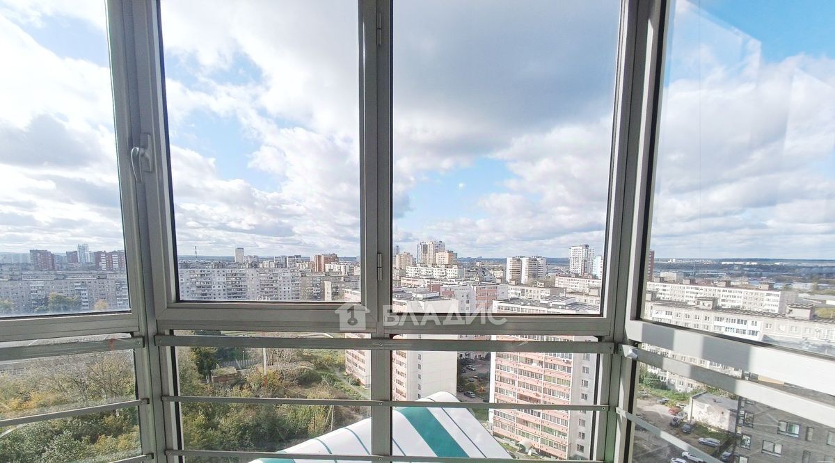 квартира г Пермь р-н Дзержинский ул Подлесная 43а фото 6