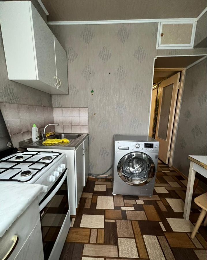 квартира г Брянск рп Радица-Крыловка Бежицкий район ул Молодой Гвардии 88 фото 2