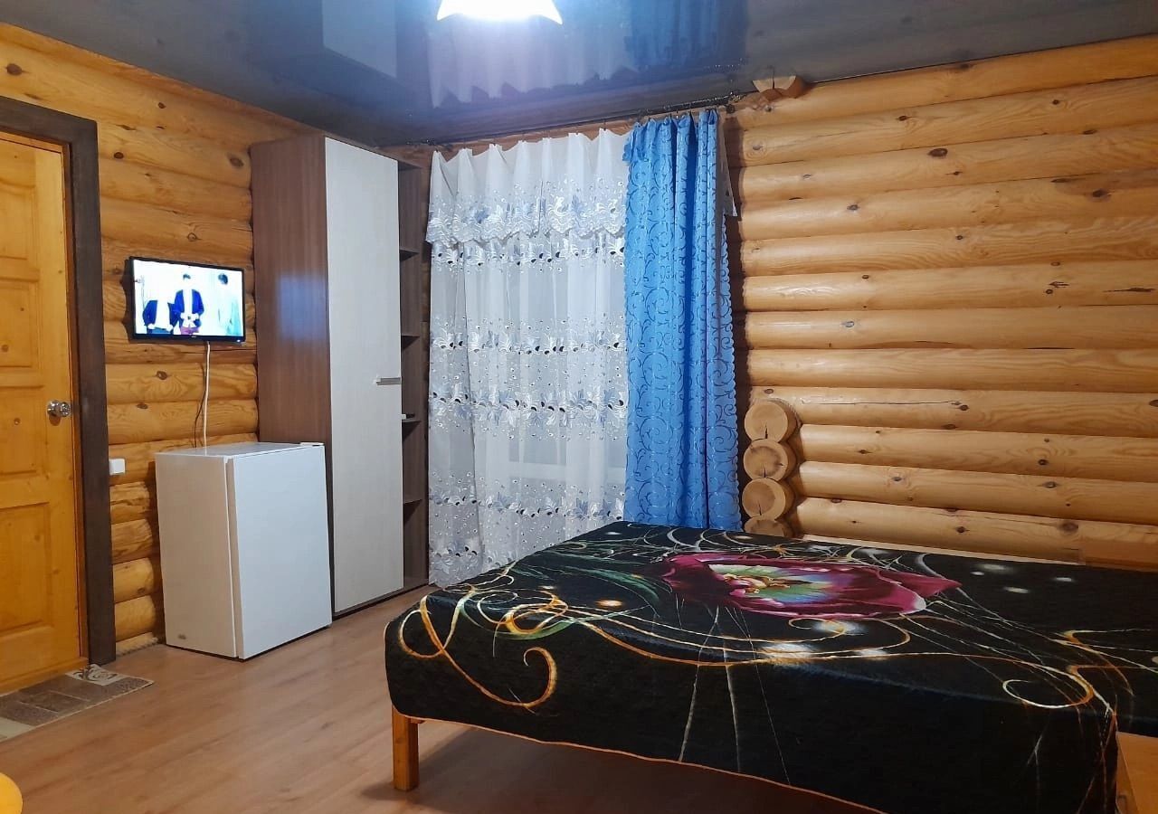 комната г Судак б-р Ореховый 29 фото 4