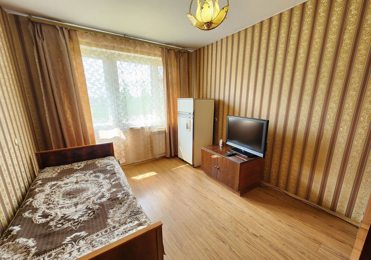 квартира г Великие Луки ул Гоголя 13к/2 фото 3