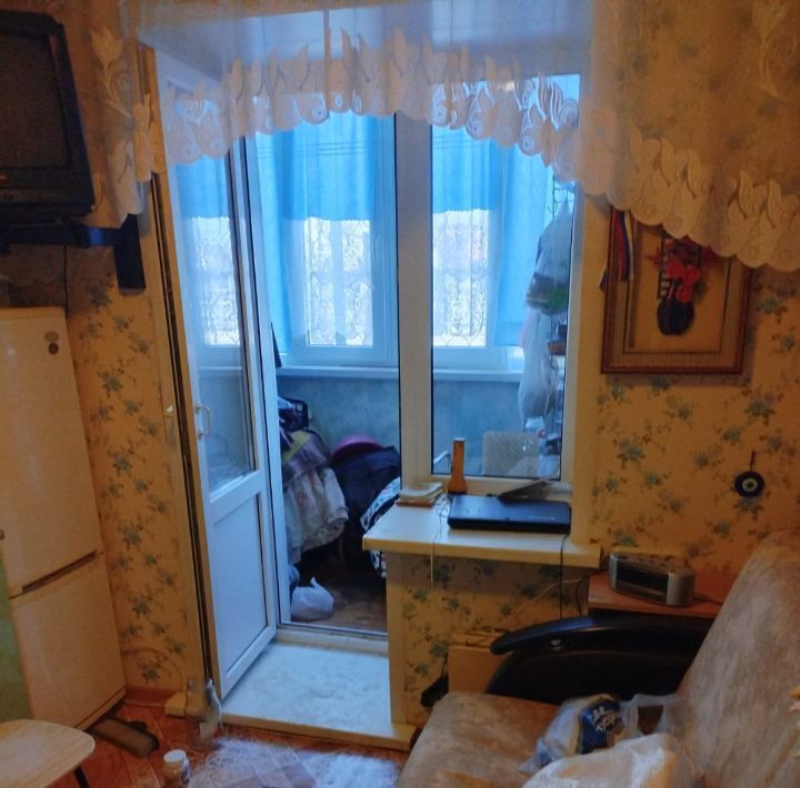 квартира г Тольятти р-н Центральный ул Толстого 17 фото 3