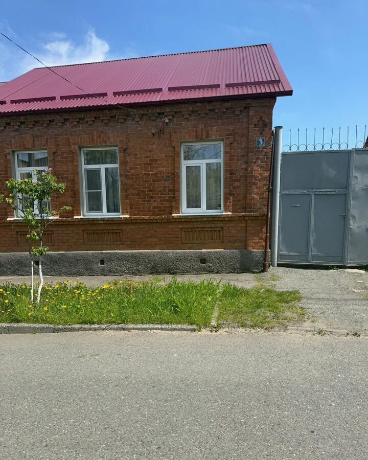 дом г Владикавказ р-н Иристонский ул Пчеловодная Республика Северная Осетия — Владикавказ фото 2