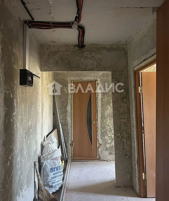 квартира г Тобольск мкр 7а 37а фото 3