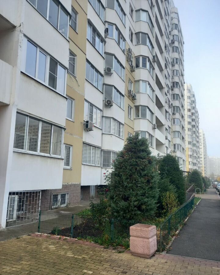 квартира г Краснодар р-н Прикубанский ул им. Карякина 31 фото 17
