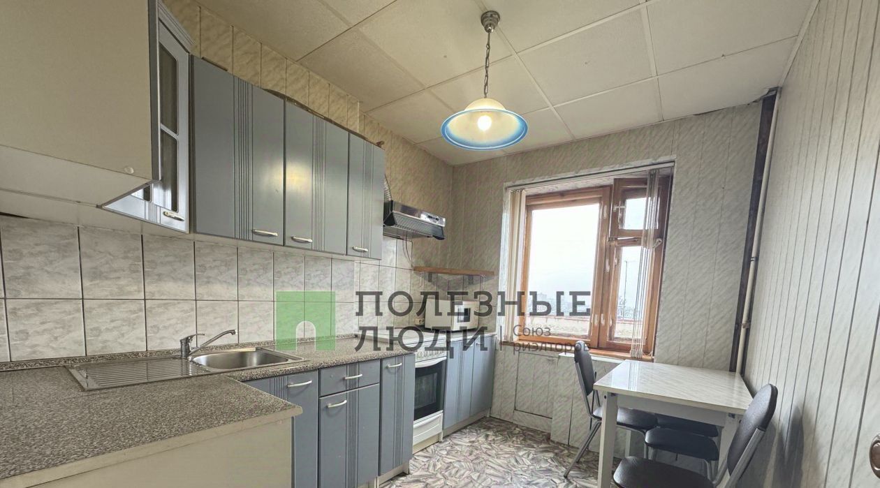 квартира г Саратов р-н Фрунзенский ул им Горького А.М. 25 фото 2
