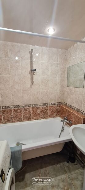 квартира г Курск р-н Центральный пр-кт Дружбы 11/2 фото 9